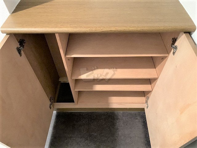 玄関収納