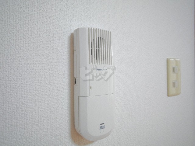 インターホン