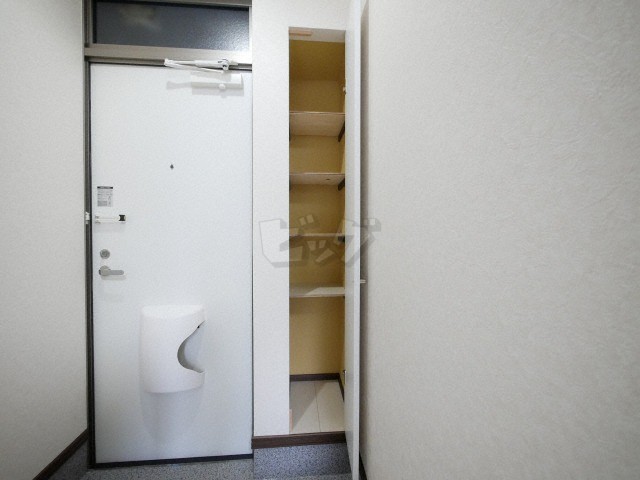 玄関収納
