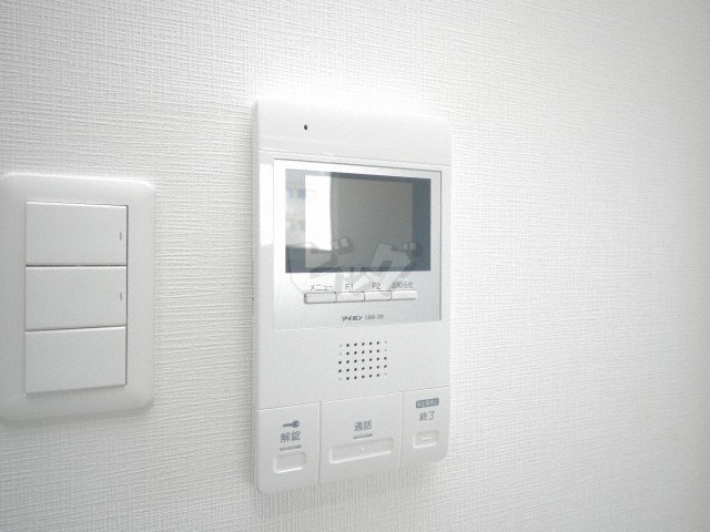 インターホン