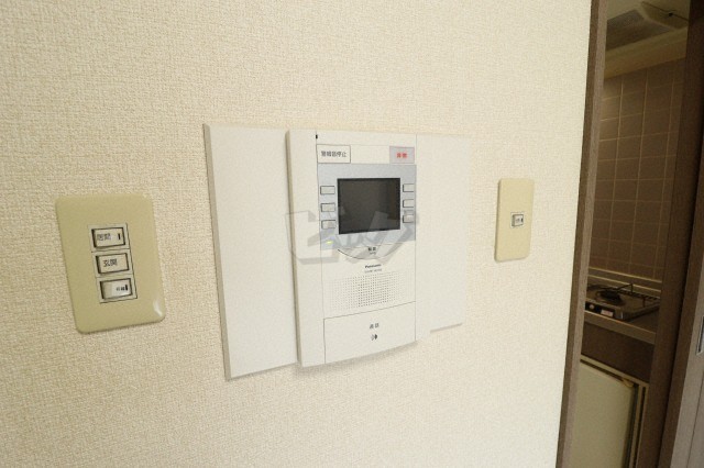 インターホン