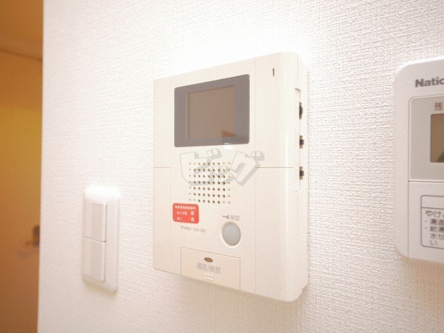 インターホン