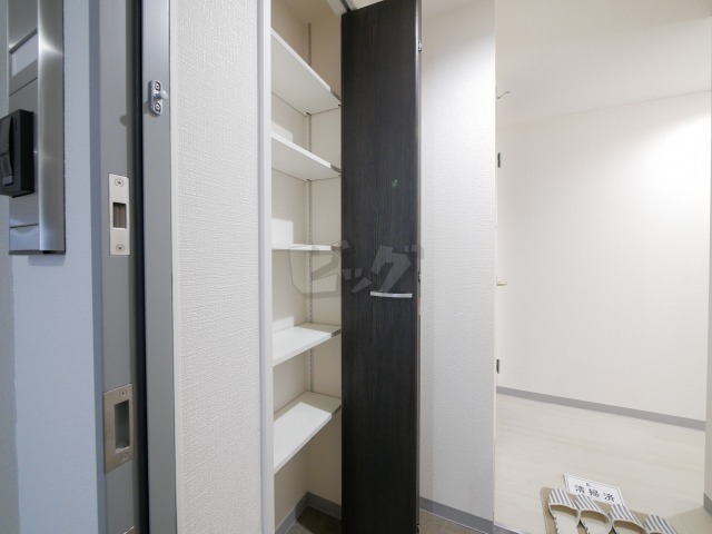 玄関収納