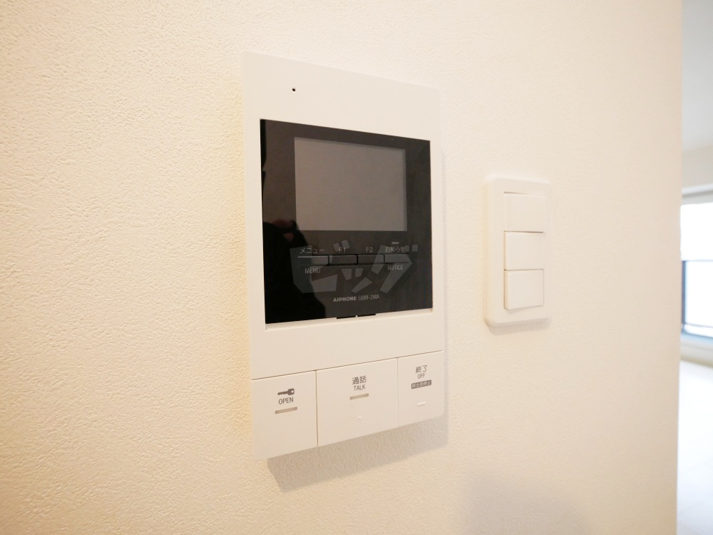 インターホン