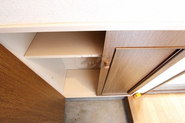 玄関収納