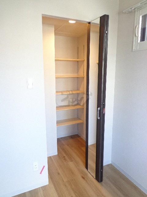 ウォークインクローゼット