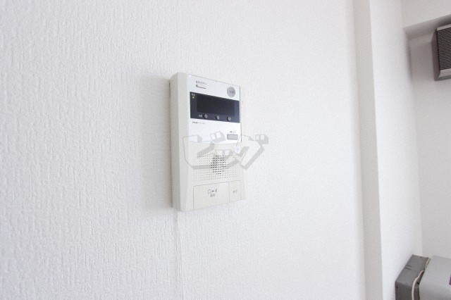インターホン