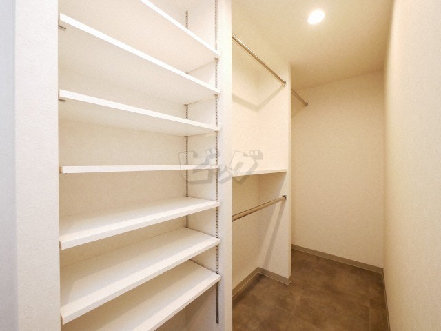 ウォークインクローゼット