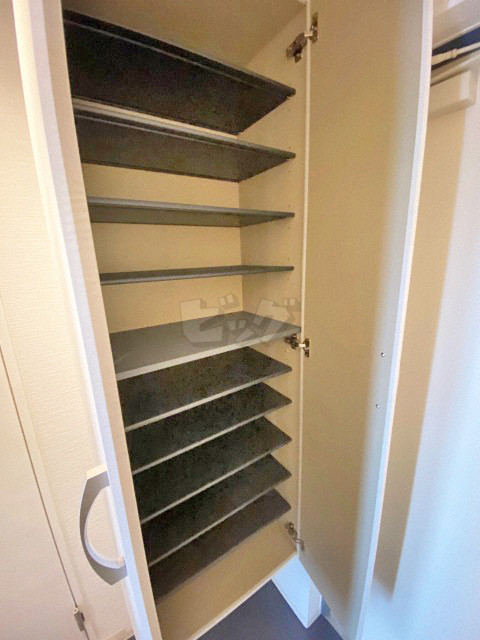 玄関収納