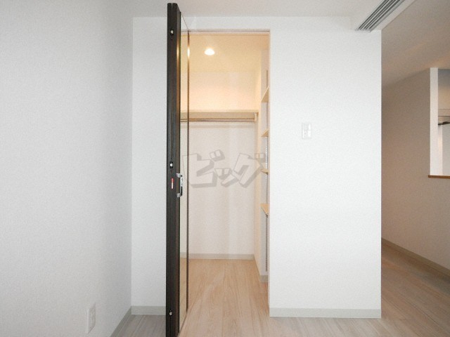 ウォークインクローゼット