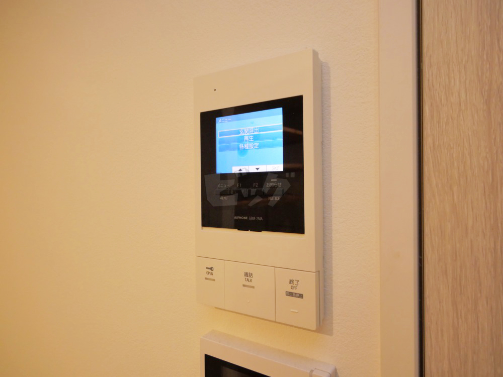 インターホン