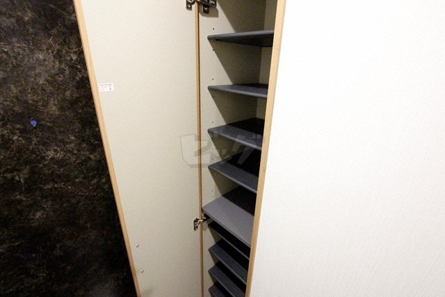 玄関収納