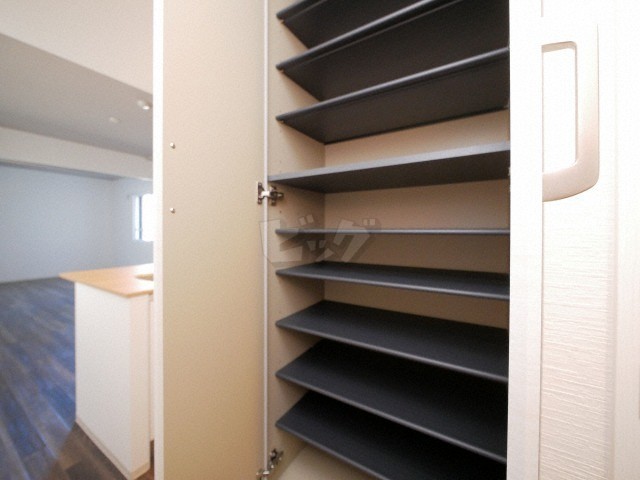 玄関収納