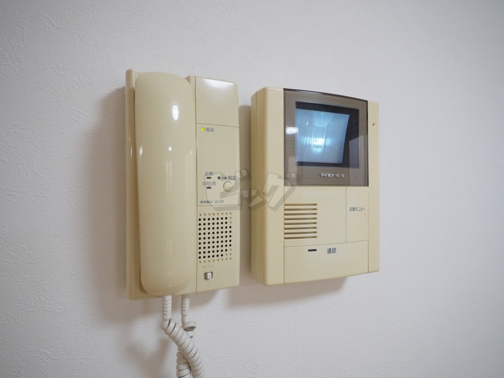 インターホン