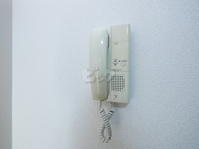 インターホン