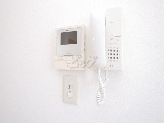 インターホン