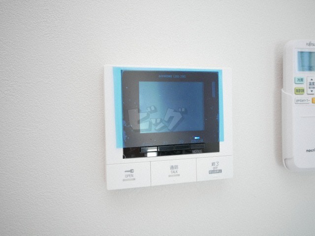 インターホン