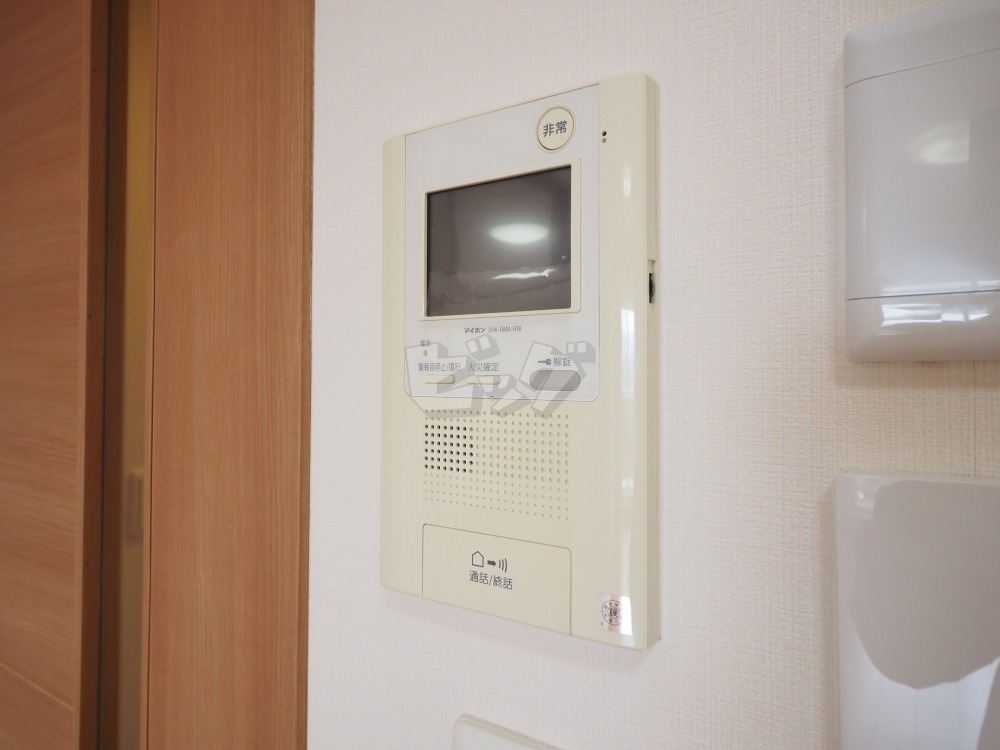 インターホン