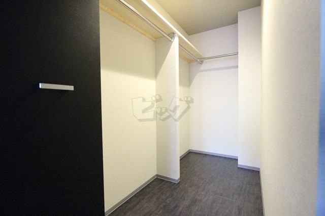 ウォークインクローゼット