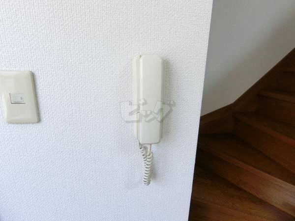 インターホン