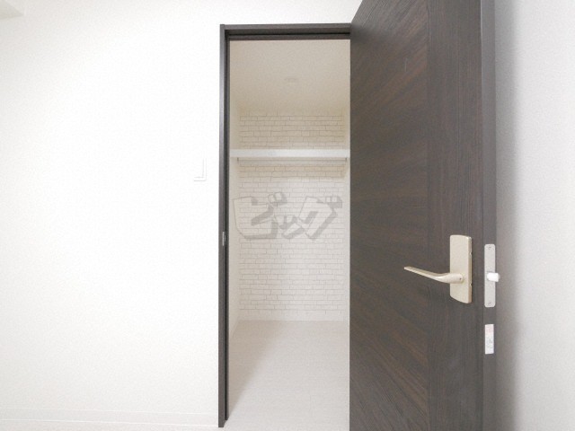 ウォークインクローゼット