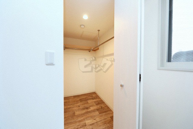 ウォークインクローゼット