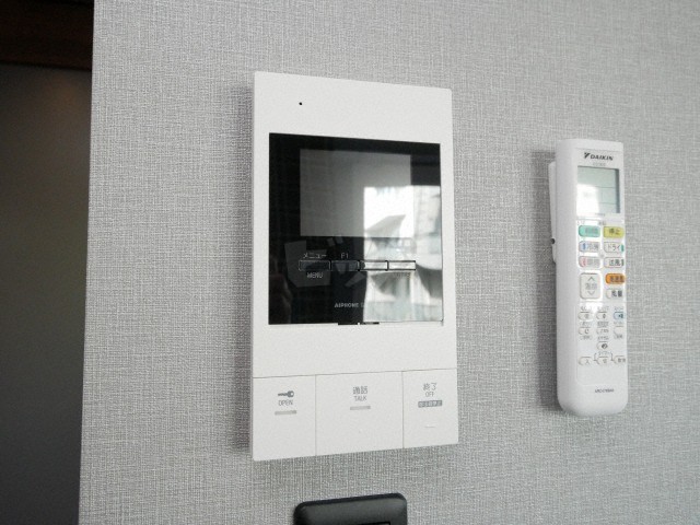 インターホン