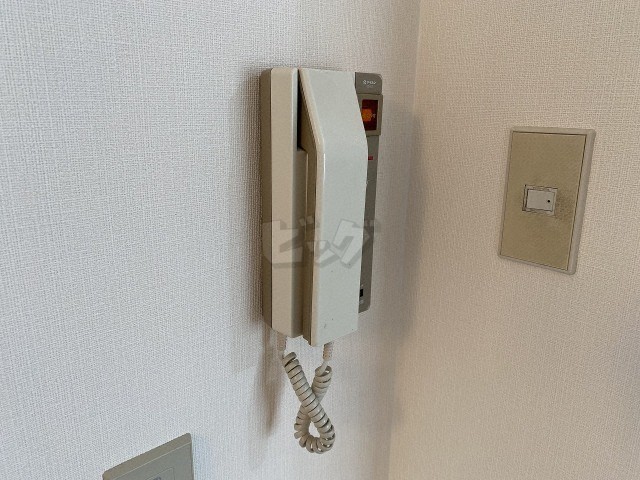 インターホン