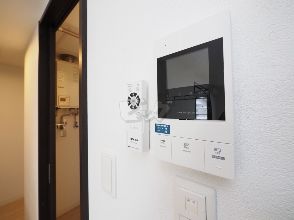 インターホン