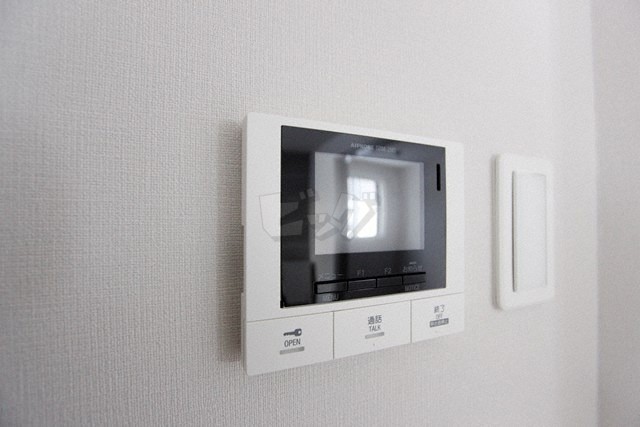 インターホン