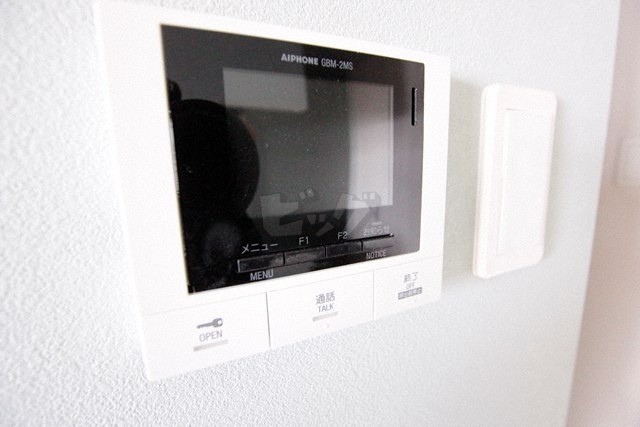インターホン