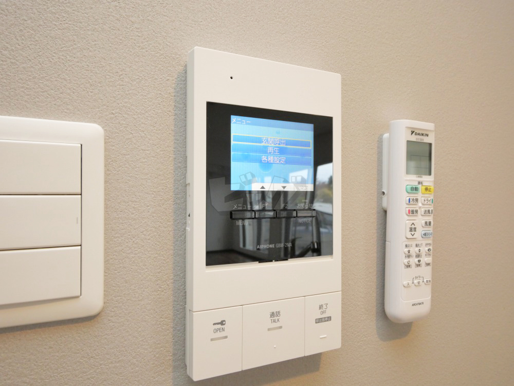 インターホン