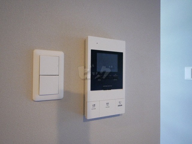 インターホン