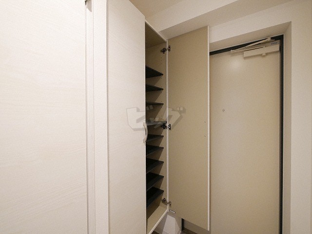 玄関収納