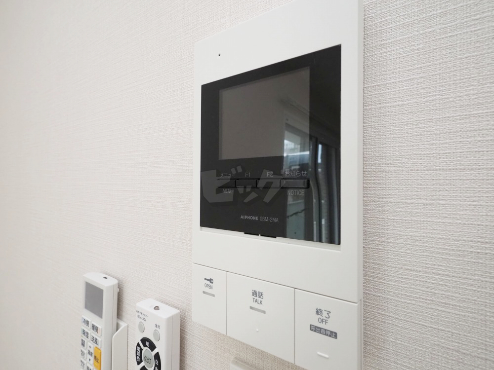 インターホン