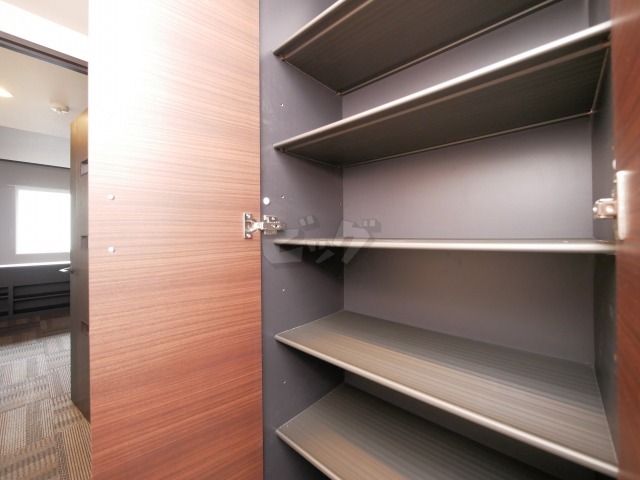 玄関収納
