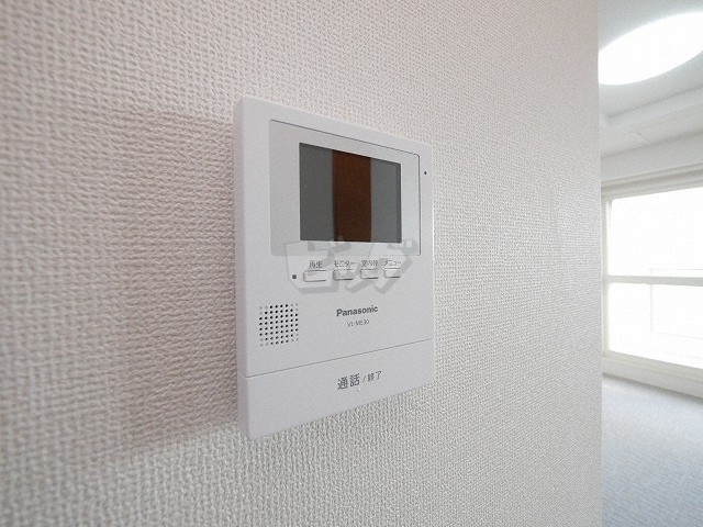 インターホン