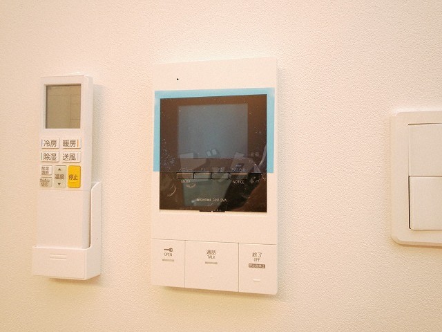 インターホン