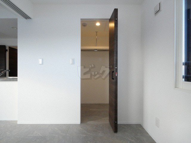 ウォークインクローゼット