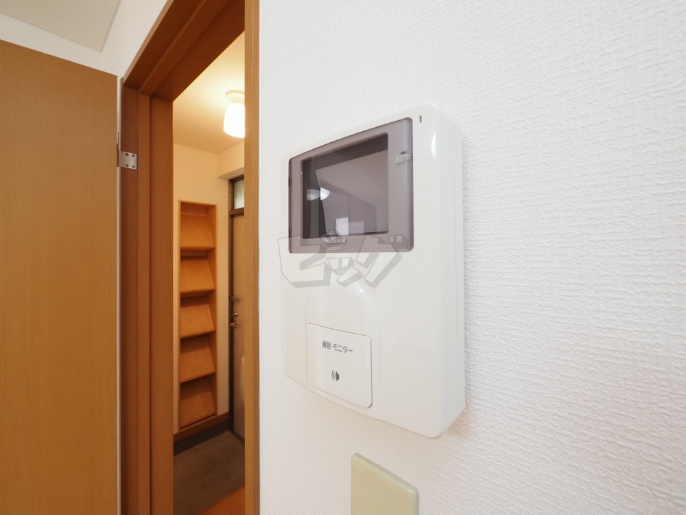 インターホン
