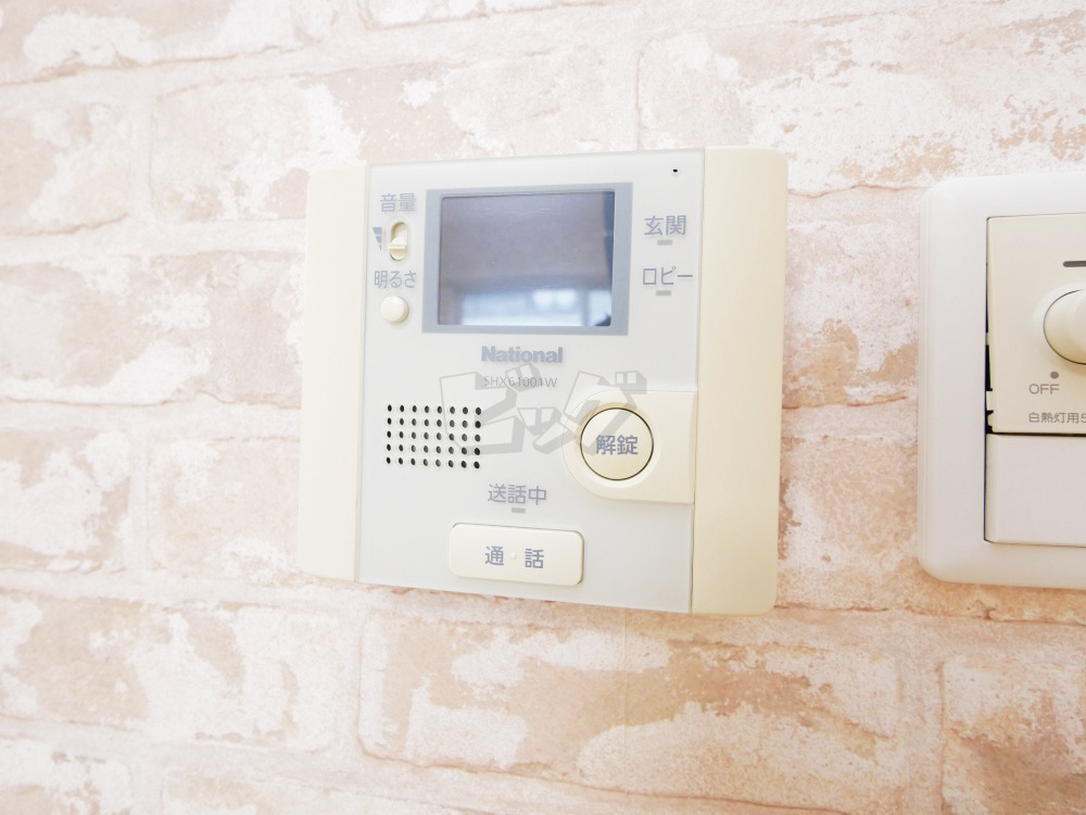 インターホン