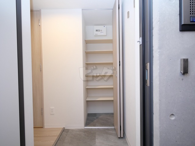 玄関収納