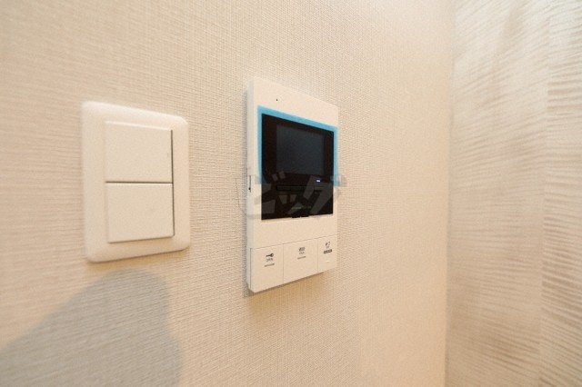 インターホン