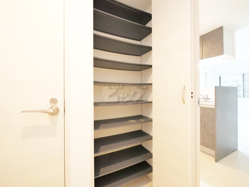 玄関収納