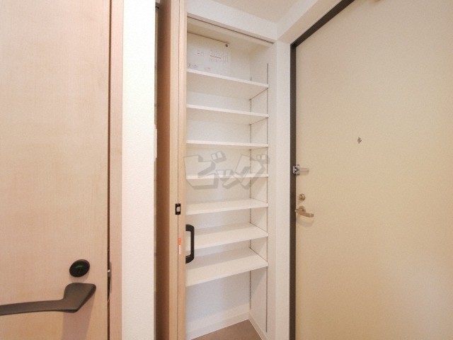 玄関収納