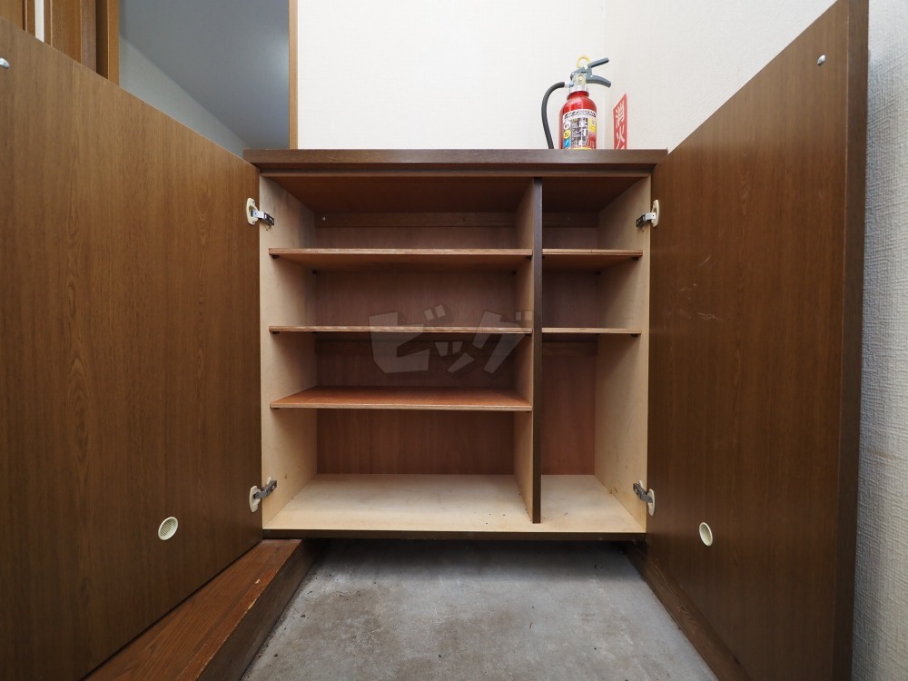 玄関収納