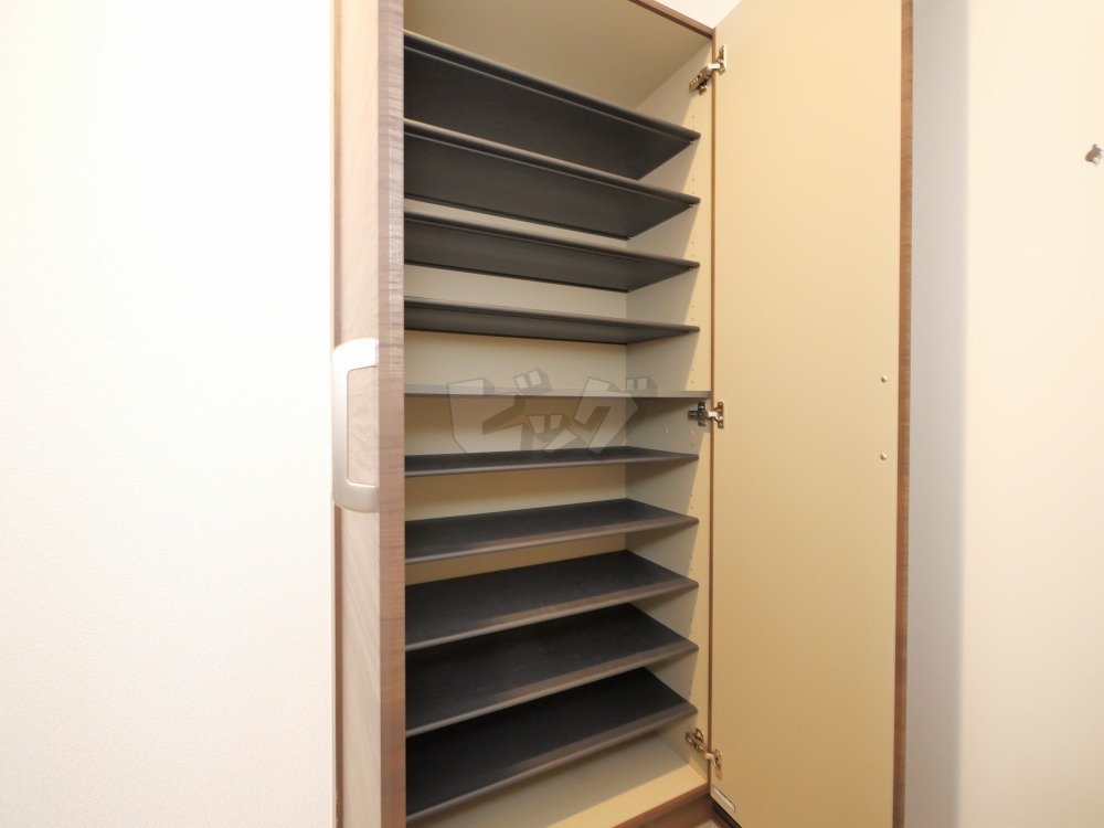 玄関収納