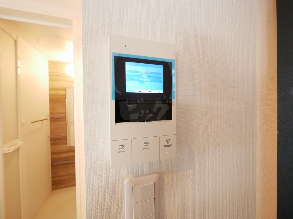 インターホン