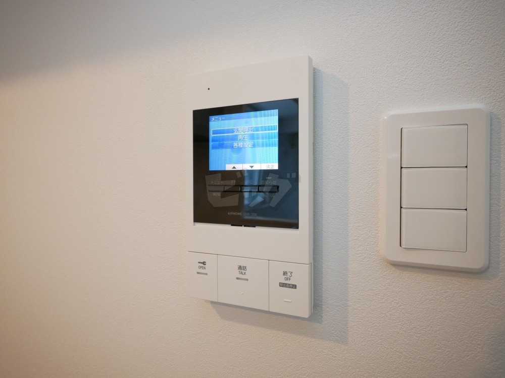インターホン