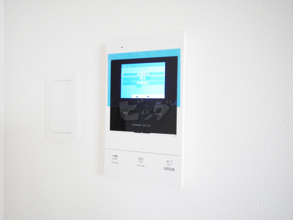インターホン